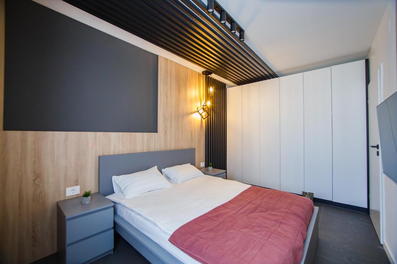 Duo Vibe Apartment ออราแด ภายนอก รูปภาพ