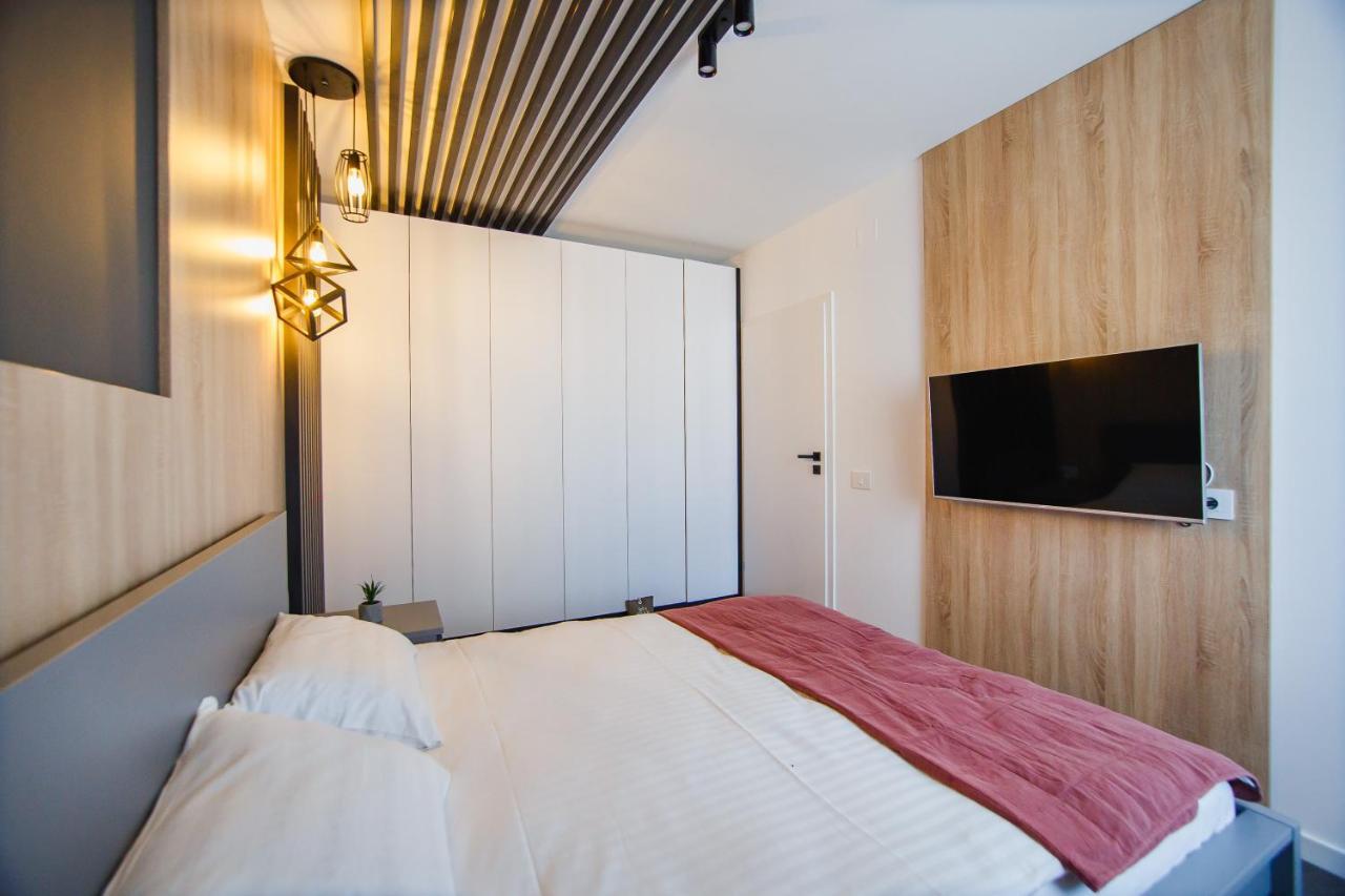 Duo Vibe Apartment ออราแด ภายนอก รูปภาพ