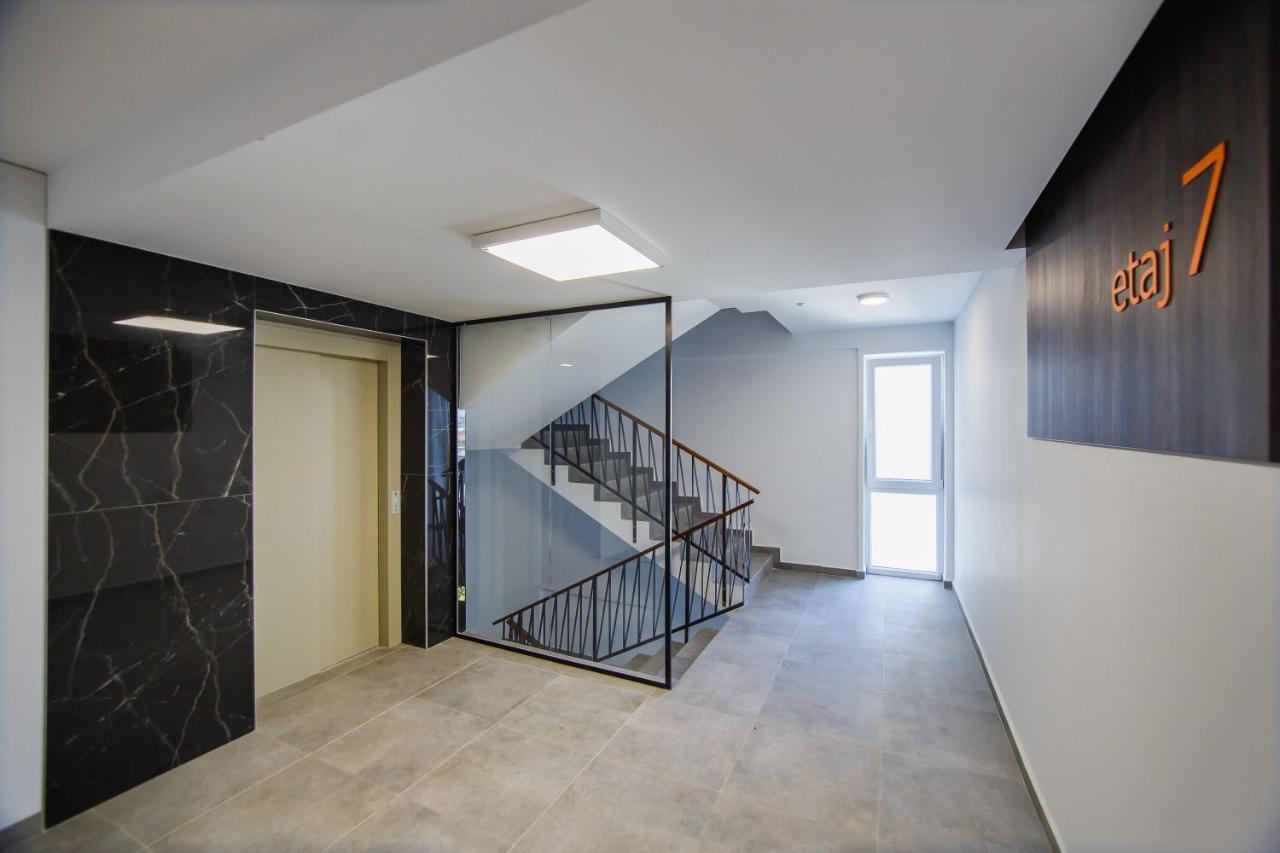 Duo Vibe Apartment ออราแด ภายนอก รูปภาพ