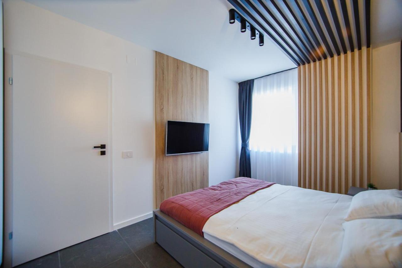 Duo Vibe Apartment ออราแด ภายนอก รูปภาพ